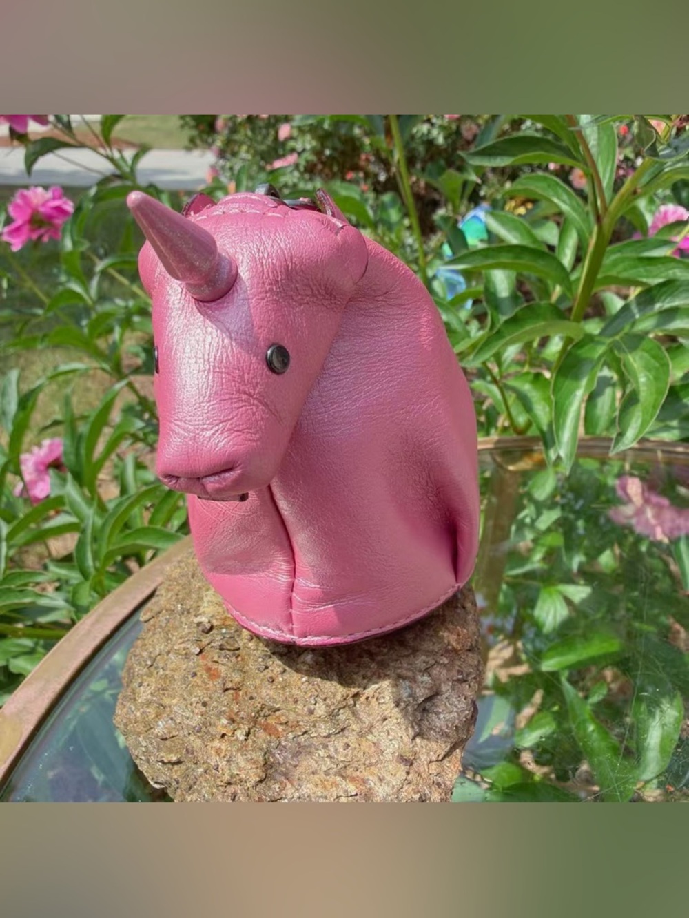 EUC Coach Uni Coin Case 22939 - Picture 2 of 8